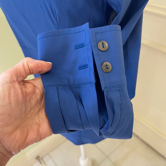 Trina Turk Blouse - Picture 9 of 12